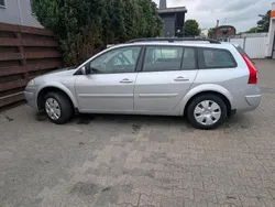 Silber Gebraucht 2007 Renault Mégane II Kombi | 4.100 €