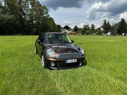Braun Gebraucht 2010 Mini ONE Kleinwagen | 5.999 € (Etwas zu teuer)