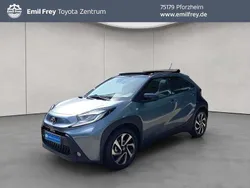 Celestite grey metallic/ dach Neu 2025 Toyota Aygo Kleinwagen | 21.460 €