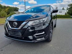 Schwarz Gebraucht 2019 Nissan Qashqai N-Connecta SUV | 14.400 € (Guter Preis)