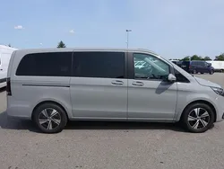Alpingrau Gebraucht 2024 Mercedes EQV300 Van / Kleinbus | 51.890 € (Fairer Preis)