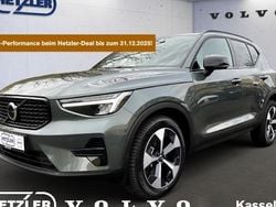 Grün Neu 2025 Volvo XC40 Plus SUV | 43.970 € (Guter Preis)
