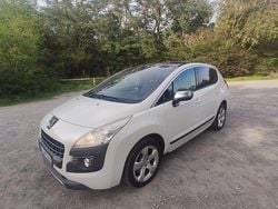 Weiß Gebraucht 2010 Peugeot 3008 Platinum Limousine | 2.750 € (Superpreis)