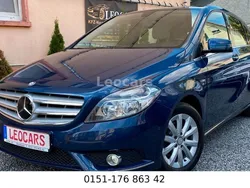 Blau Gebraucht 2012 Mercedes B180 Van / Kleinbus | 10.400 € (Fairer Preis)