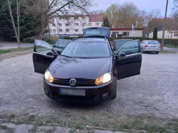 Schwarz Gebraucht 2012 VW Golf VII Comfortline Kombi | 3.800 € (Fairer Preis)