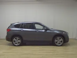 Grau Gebraucht 2021 BMW X1 Advantage SUV | 24.480 € (Guter Preis)