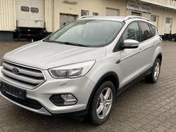 Silber Gebraucht 2018 Ford Kuga Trend SUV | 12.800 € (Guter Preis)