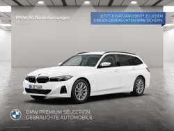 Weiß Gebraucht 2024 BMW 318 Shadowline Kombi | 29.707 € (Superpreis)