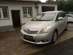Silber Gebraucht 2012 Toyota Verso Life Van / Kleinbus | 8.500 € (Teuer)