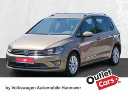 Gold Gebraucht 2015 VW Golf VII LOUNGE Limousine | 11.770 € (Fairer Preis)