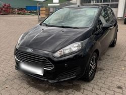 Schwarz Gebraucht 2015 Ford Fiesta Trend Kleinwagen | 6.000 € (Guter Preis)