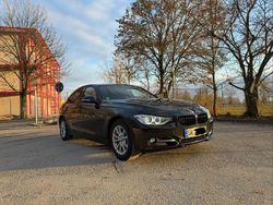 Schwarz Gebraucht 2012 BMW 320 Sport Line Limousine | 14.500 € (Etwas zu teuer)