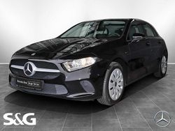 Unilack nachtschwarz Gebraucht 2021 Mercedes A250 Limousine | 21.980 € (Fairer Preis)