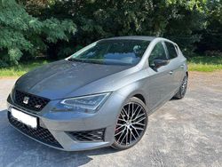 Grau Gebraucht 2016 Cupra Leon Limousine | 16.980 € (Superpreis)