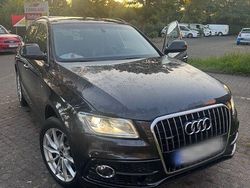Grau Gebraucht 2017 Audi Q5 Sport SUV | 20.999 € (Fairer Preis)