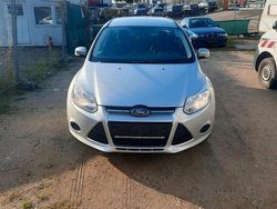 Silber Gebraucht 2011 Ford Focus Kombi | 2.150 € (Superpreis)