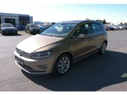 Pyramid gold metallic Gebraucht 2014 VW Golf Sportsvan Highline Van / Kleinbus | 9.990 € (Guter Preis)