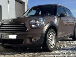 Braun Gebraucht 2014 Mini Cooper Countryman SUV | 10.990 € (Teuer)