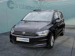 Schwarz Gebraucht 2024 VW Touran Comfortline Van / Kleinbus | 30.270 € (Guter Preis)
