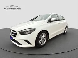 Polarweiss unilack Gebraucht 2019 Mercedes B200 Van / Kleinbus | 24.850 € (Fairer Preis)