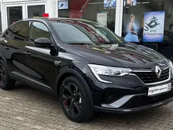 Schwarzmetallic Gebraucht 2022 Renault Arkana R.S. SUV | 35.999 €