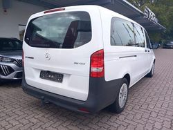 Arktikweiß arktikweiß Gebraucht 2022 Mercedes Vito Kombi | 38.554 €