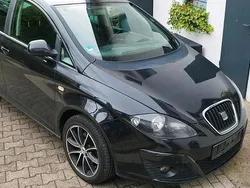 Schwarz Gebraucht 2010 Seat Altea XL Van / Kleinbus | 3.600 € (Fairer Preis)