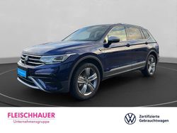 Blau Gebraucht 2024 VW Tiguan Allspace Elegance SUV | 47.990 € (Teuer)
