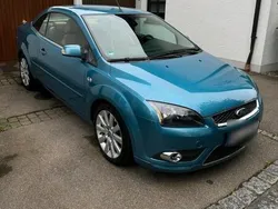 Blau Gebraucht 2007 Ford Focus Cabriolet Cabrio | 2.850 € (Guter Preis)