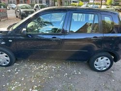 Blau Gebraucht 2007 Mazda 2 Comfort Limousine | 750 € (Superpreis)