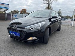 Schwarz Gebraucht 2018 Hyundai i20 YES! Kleinwagen | 8.999 € (Fairer Preis)