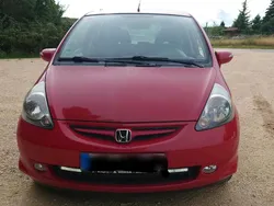 Rot Gebraucht 2007 Honda Jazz Kleinwagen | 3.399 € (Etwas zu teuer)