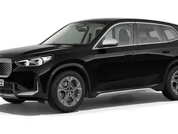 Schwarz Gebraucht 2024 BMW iX1 Luxury Line SUV | 47.397 € (Teuer)