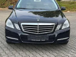Schwarz Gebraucht 2011 Mercedes E200 Kombi | 8.500 € (Guter Preis)