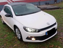 Weiß Gebraucht 2009 VW Scirocco R-line Coupé | 4.800 € (Fairer Preis)