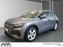 Grau Gebraucht 2021 Audi Q4 e-tron Sport SUV | 28.979 € (Fairer Preis)
