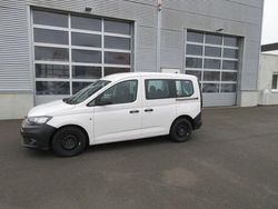 Weiß Gebraucht 2021 VW Caddy Van / Kleinbus | 17.838 € (Fairer Preis)