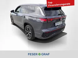 Delfingrau metallic Gebraucht 2025 VW Tayron Pro SUV | 53.990 € (Superpreis)