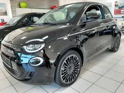 Onyx schwarz Gebraucht 2023 Fiat 500e La Prima Cabrio | 30.200 € (Teuer)
