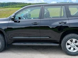 Schwarz Gebraucht 2019 Toyota Land Cruiser SUV | 36.390 € (Guter Preis)