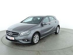 Grau Gebraucht 2015 Mercedes A180 Style Limousine | 16.390 € (Fairer Preis)