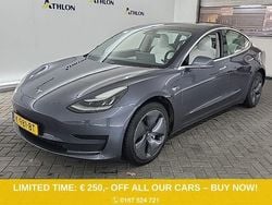 Grau Gebraucht 2020 Tesla Model 3 Standard Range Limousine | 18.900 € (Guter Preis)