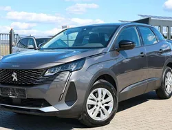 Grau Gebraucht 2022 Peugeot 3008 SUV | 17.731 € (Guter Preis)
