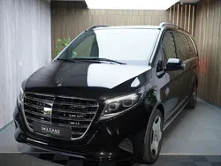 Schwarz Neu 2025 Mercedes V300 Exclusive Van / Kleinbus | 101.849 € (Superpreis)