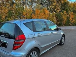 Grau Gebraucht 2006 Mercedes A160 Limousine | 2.000 €