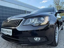 Schwarz Gebraucht 2015 Skoda Superb Active Kombi | 14.600 € (Fairer Preis)