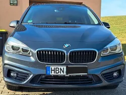 Blau Gebraucht 2016 BMW 218 Sport Line Kombi | 12.900 € (Fairer Preis)
