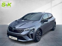 Grau Gebraucht 2024 Renault Clio V Techno Limousine | 16.480 € (Fairer Preis)