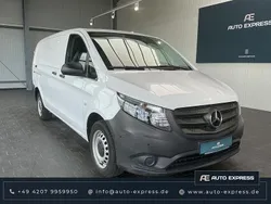 Weiss Gebraucht 2023 Mercedes Vito Van / Kleinbus | 28.441 € (Superpreis)