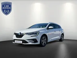 Weiß (arktisweiß (weiß)) Gebraucht 2021 Renault Mégane IV Intens Limousine | 18.990 € (Fairer Preis)